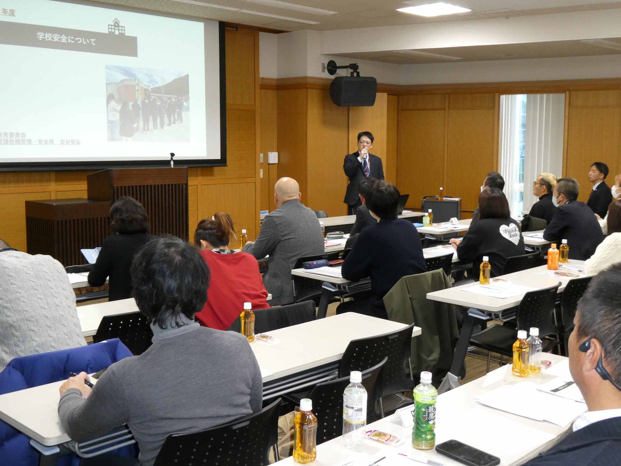 第2回地区P連会長・家庭教育委員長研修会を開催しました